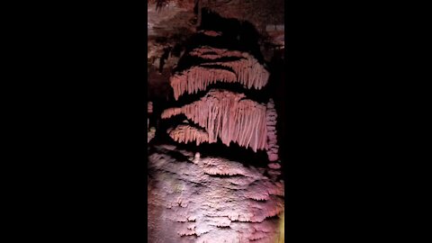 Lewis and Clark Caverns