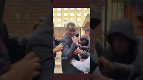 How to protect yourself from been robbed 2022 📹 😂😂#shorts #viral #funny