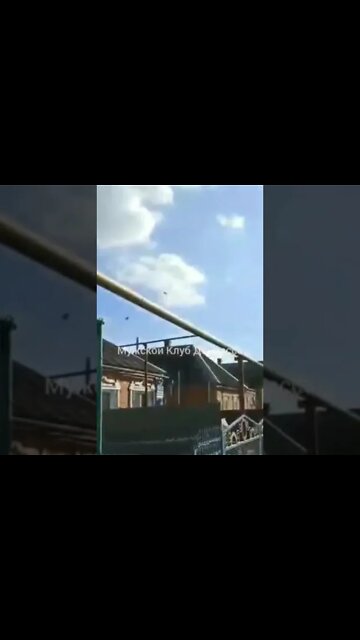 🇷🇺🇺🇦 Russian Su-25SM3 Attack Aircraft In The Sky Over Zaporozhye