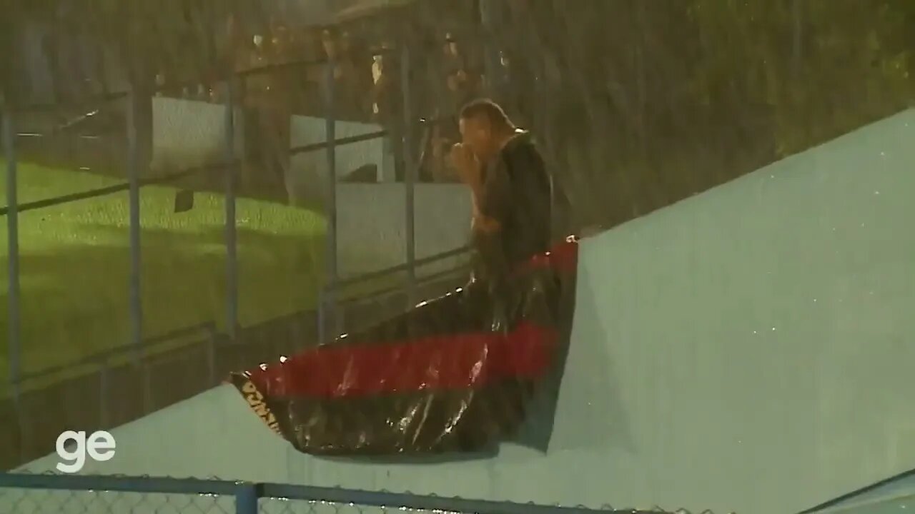 Flamengo do Piaui fan travelled to watch his already relegated club lose 7-1. He was the only one