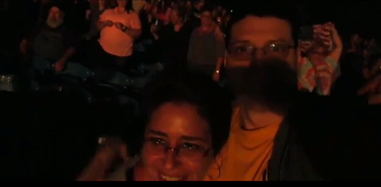 Foreigner:Video 2: I Wanna Know What Love Is 9-11-2015 St.Louis (my recording)