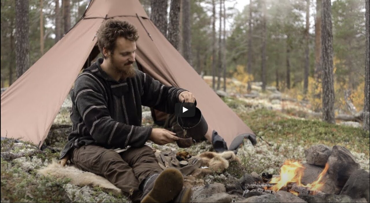 Bushcraft trip - hot tent, gathering chaga and berries, making a cutting board, reindeer skin etc.