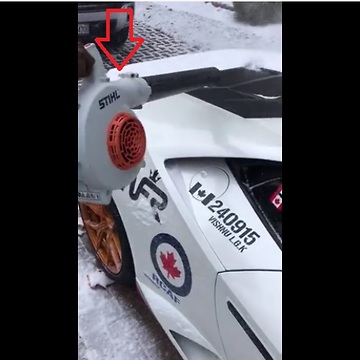 The fastest way to clear snow off your Lamborghini