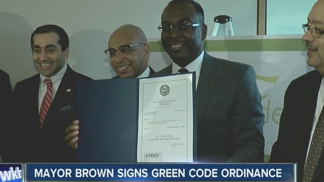 Buffalo Mayor Byron Brown signs "Green Code"