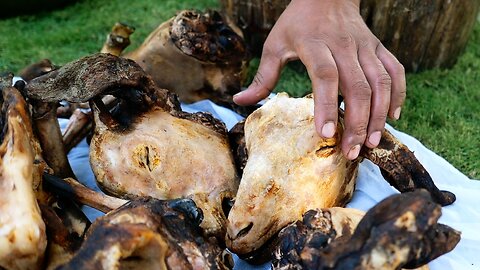 Indian Food - GOAT HEAD AND FEET CURRY Rajasthan India