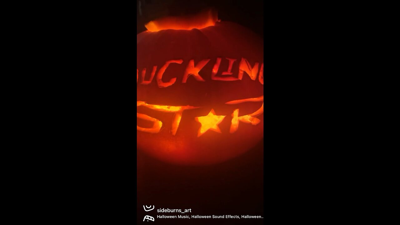 Duckling Star Jackolantern