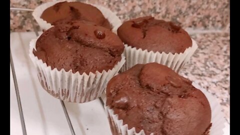 How to bake Simple chocolate cupcakes/ delicious chocolate chip cupcakes / cupcakes by chef ABS