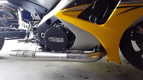 DME sidewinder exhaust on GSXR 1000