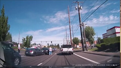 5+ Car Crash on NE 181st NB at NE Glisan 08/20/20 - Dashcam Video by Q Madp