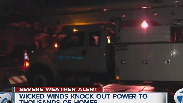 32,000 without power after high winds hit metro Detroit