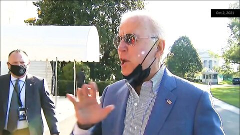 Biden laughs and jokes about crises the last months: "Little things" were "going on."