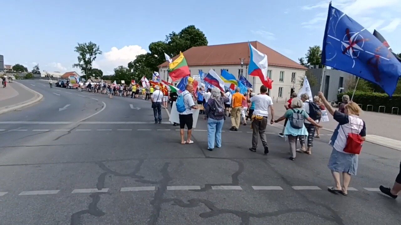 10.06.2023 Zu Gast in Oranienburg - Demo und Autokorso - Schloßplatz Oranienburg