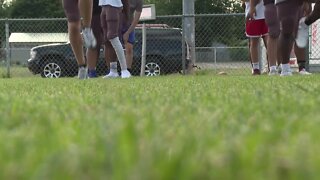 Lansing Everett building towards playoffs with young team