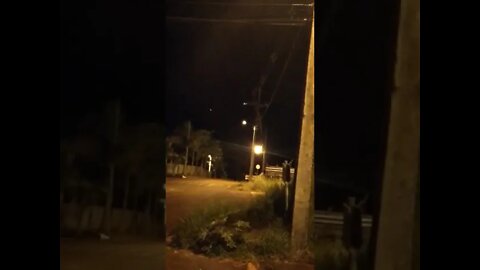 Rastro luminoso risca o céu de Nova Cantu e região chamando atenção de moradores