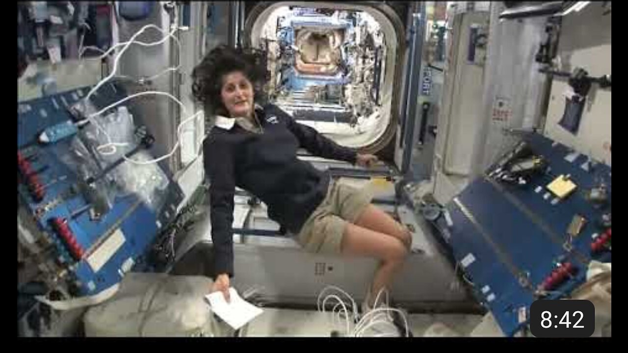 ISS Tour: Kitchen, Bedrooms & The Latrine