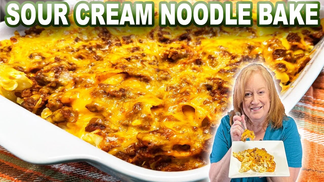 SOUR CREARM NOODLE BAKE, Easy Ground Beef Noodle Casserole