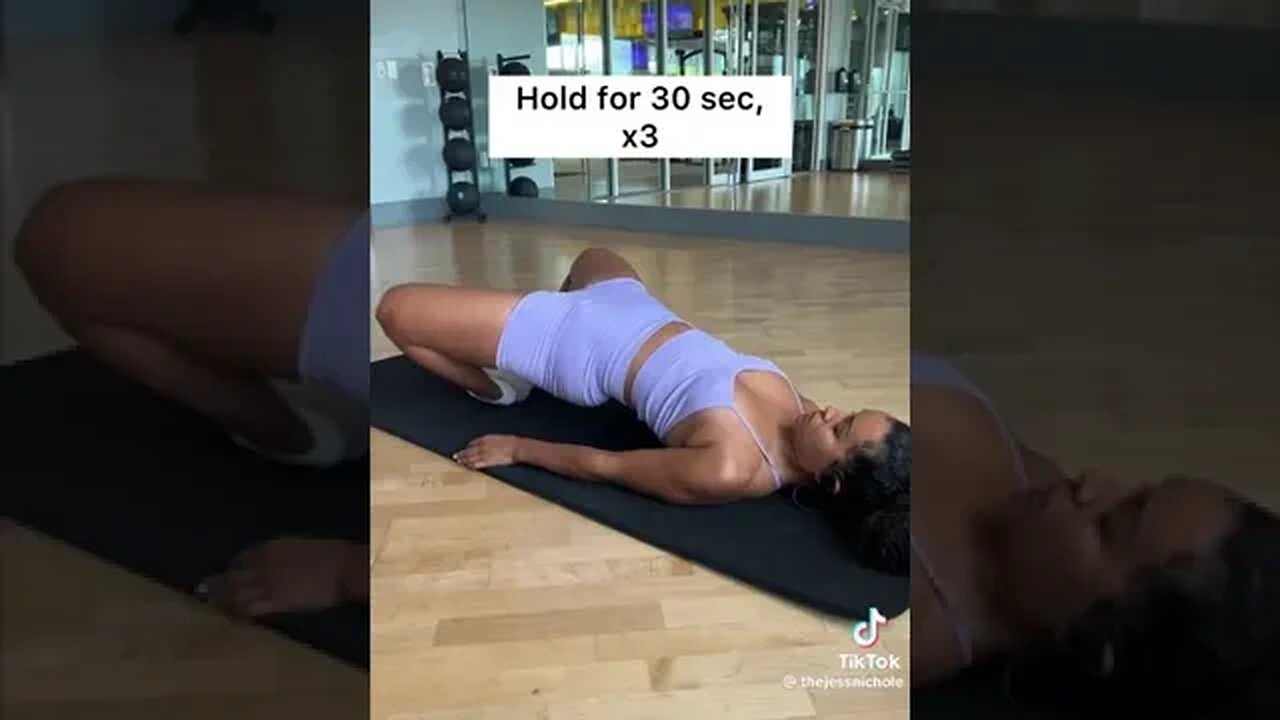 exercise you can do on a yoga mat#fitnessmotivation #fitnesslifestyle #trendingvideo #fittness