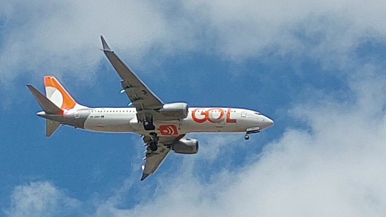 Boeing 737 MAX 8 PR-XMS vindo do Rio de Janeiro para Fortaleza