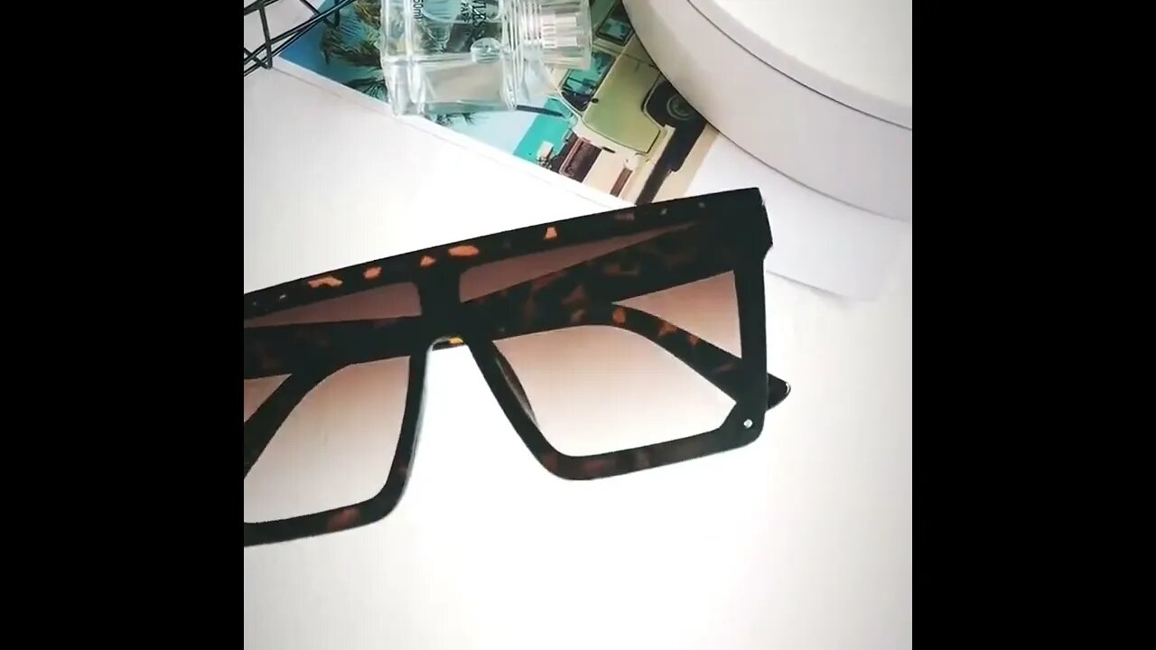 2022 Vintage Male Flat Top Sunglasses Men | Link in the description 👇 to BUY