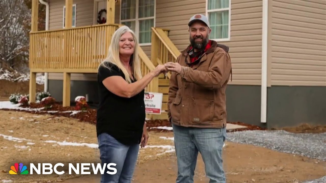 After devastation of Hurricane Helene, some residents go home for the holidays