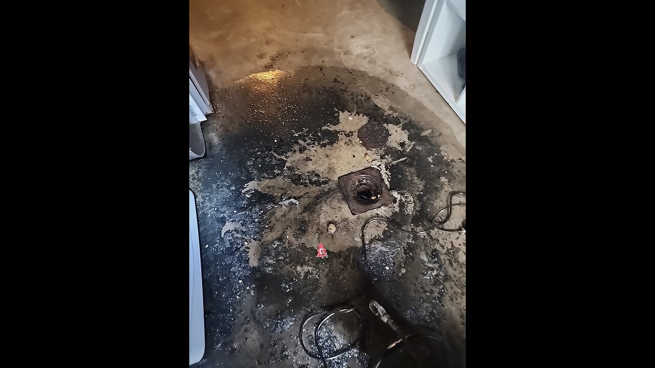 How to unclog sewer drain from clean out