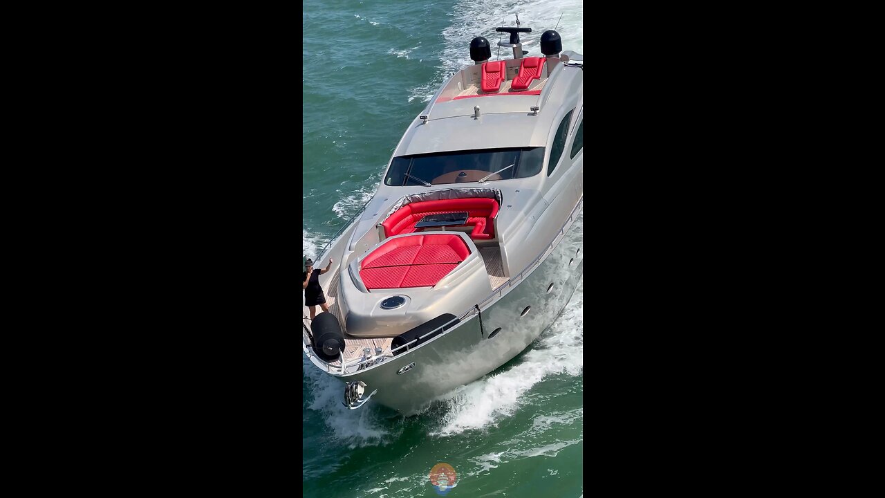 Grab that Deal! Pershing 90 ‘Regal’ #yachtdealnow