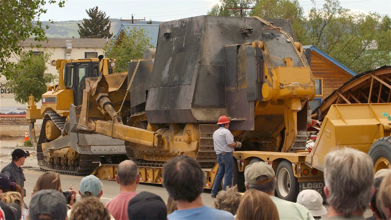 The Story of Marvin Heemeyer (KILLDOZER)