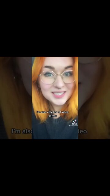 She Sucks At Playing Video Games, Wants Easy Mode #shorts