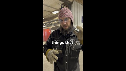 What makes instructors mad when welding? #fyp #wedler #angerissues #trades
