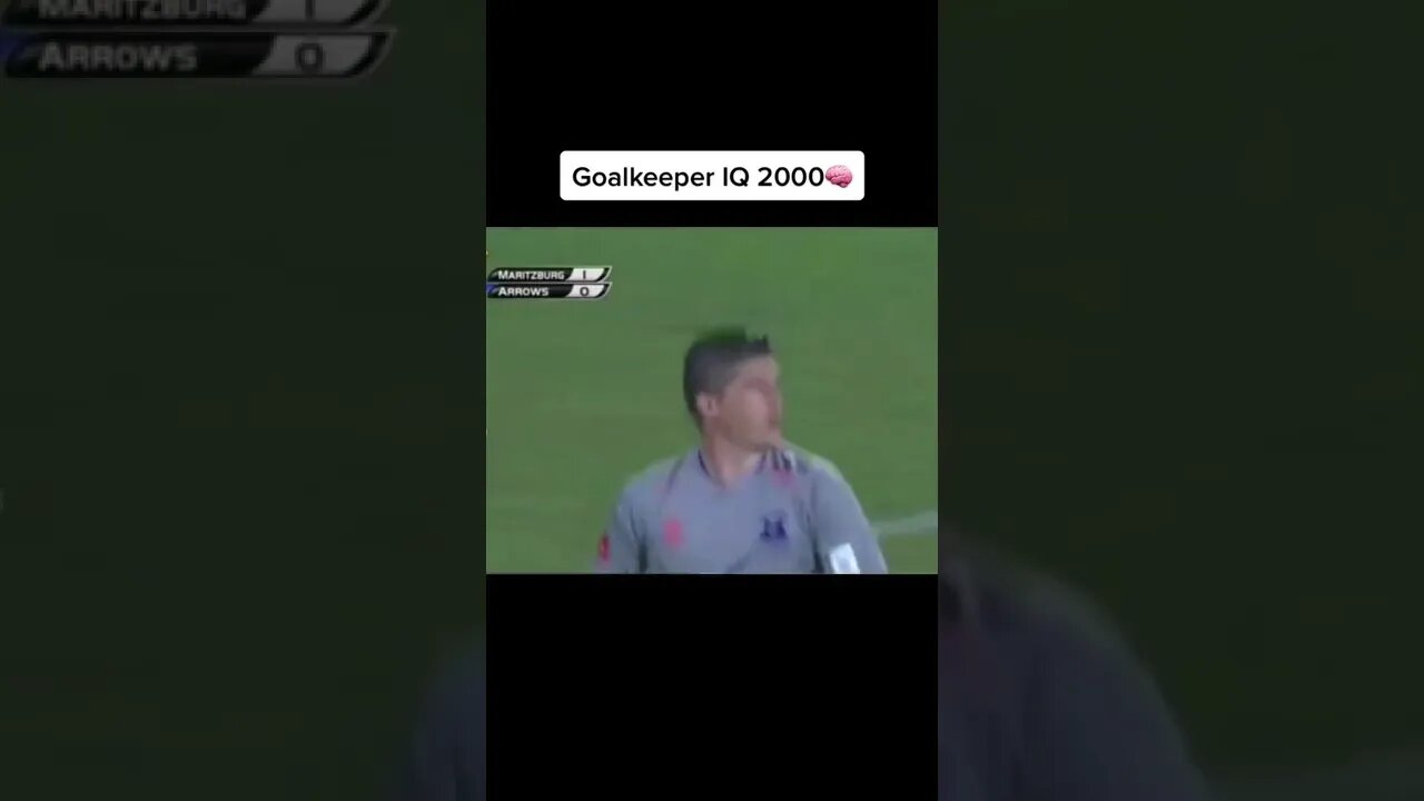 Hit ๐ & SUBSCRIBE for more โฝ๏ธ ๐ ๐Smart Goalkeeper #football #goalkeeper #funny #viral #funnyfootball