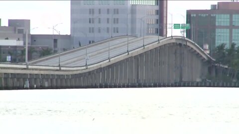 Caloosahatchee Bridge remains closed causing concerns for commuters and travelers