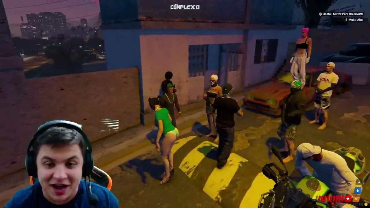 PAULA PLINIA COBRANDO O RED BEIRAMAR KKK