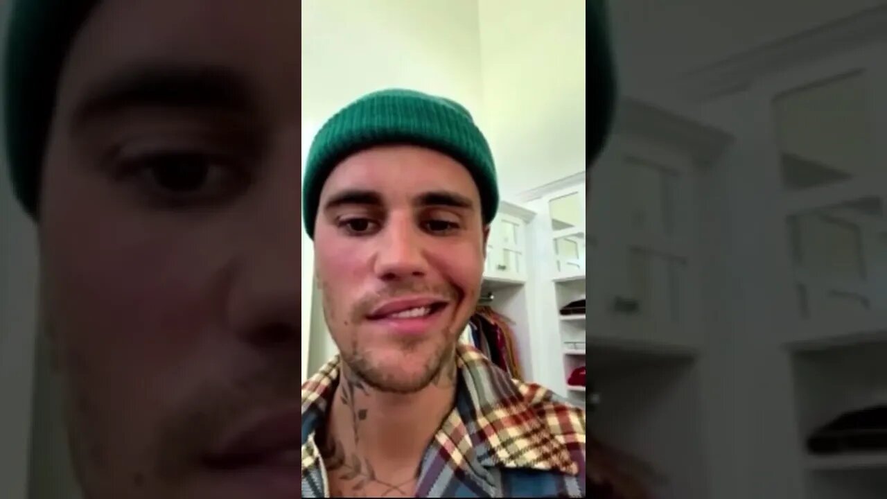 Best Rapper Alive Justin Bieber 2022 Gets Bitten by a Snake in the Face