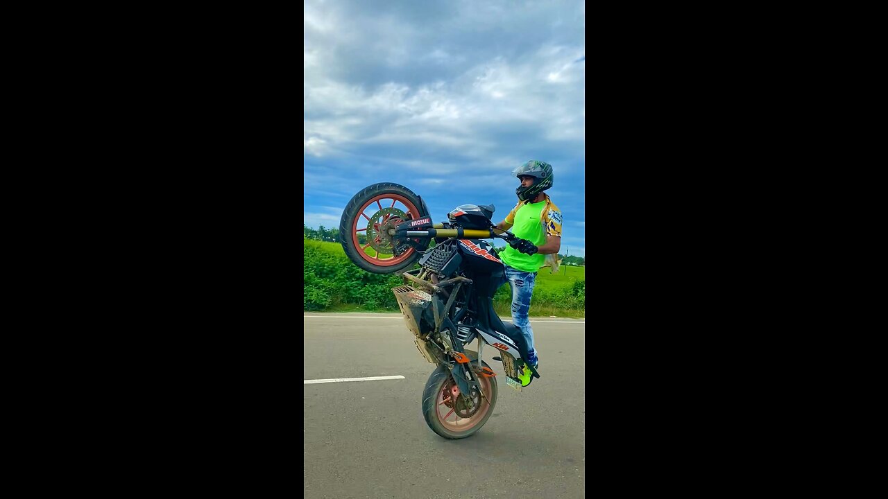 Bad Munda 😜 || ktm duke 200 stunt 🔥 || ktm racing 😱 #shorts #rumble #stunt #rider #viral