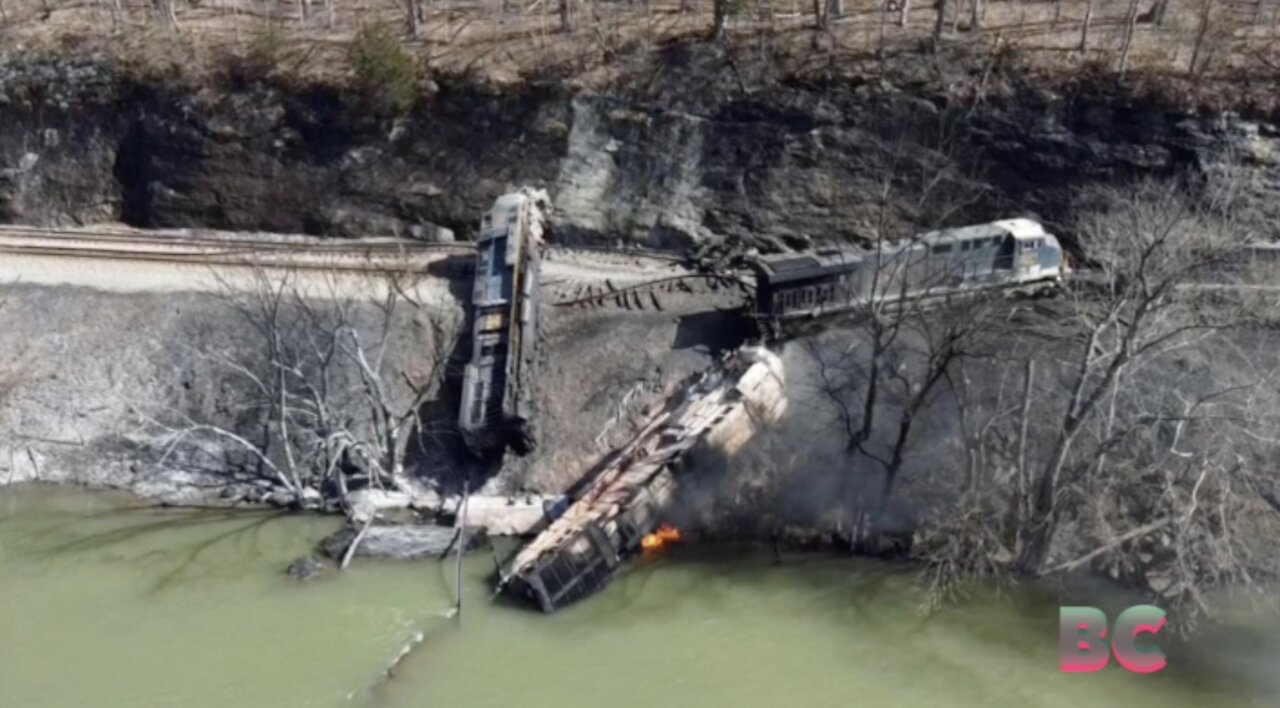 West Virginia train derailment leaks diesel and oil into river