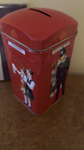 Clay had no trouble picking between England and the Netherlands