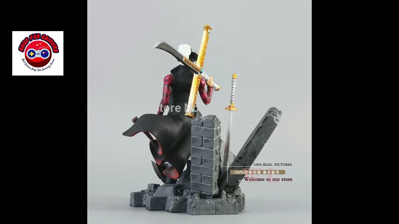 Dracule Mihawk Figure | Shop For Gamers