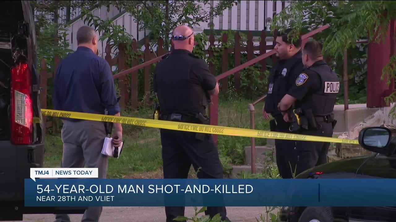 Two Milwaukee men killed in Sunday shootings just 90 minutes apart