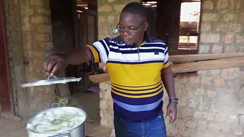 Cooking Uzoguru with "Kadu Atona"