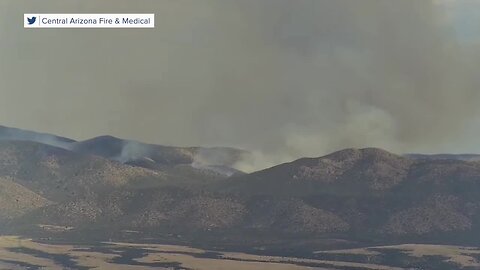 White Horse Ranch community told to evacuate amid Grapevine Fire