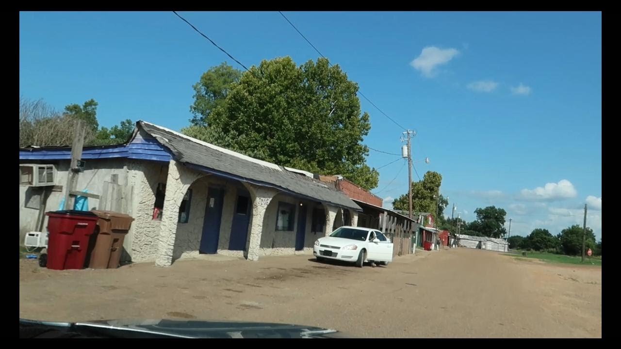 Deep in Mississippi (GLENDORA, MS) Town where emmett till museum located