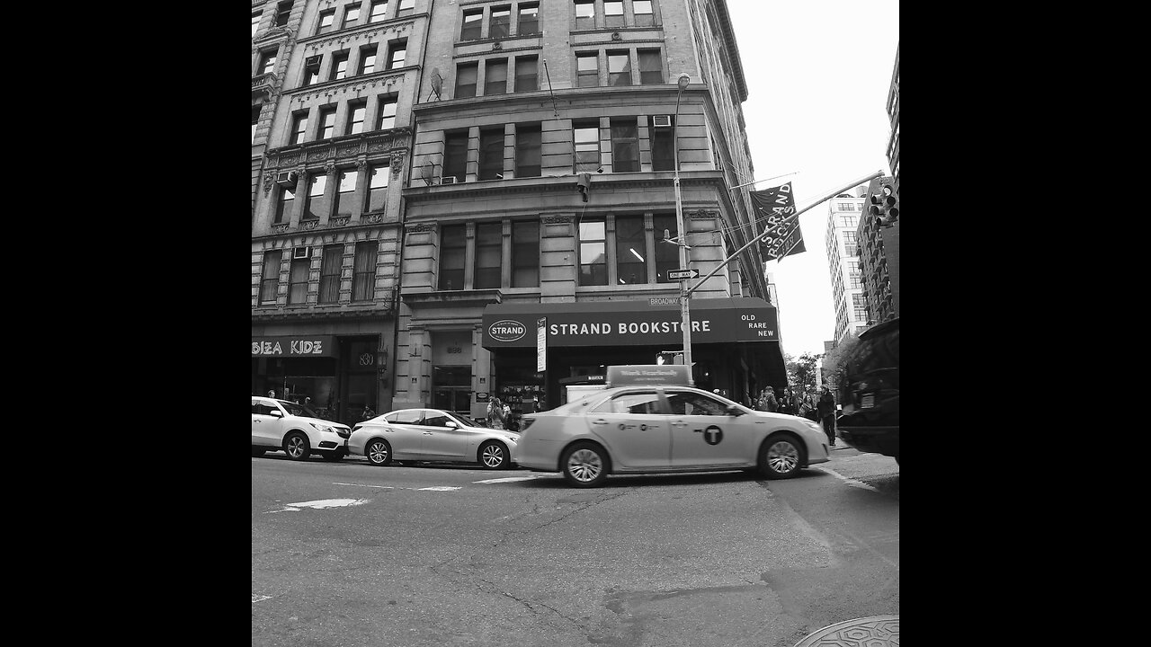 Going to the Strand BookStore - Oct 31, 2015