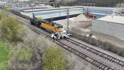 Train crushes FedEx truck in Wauwatosa