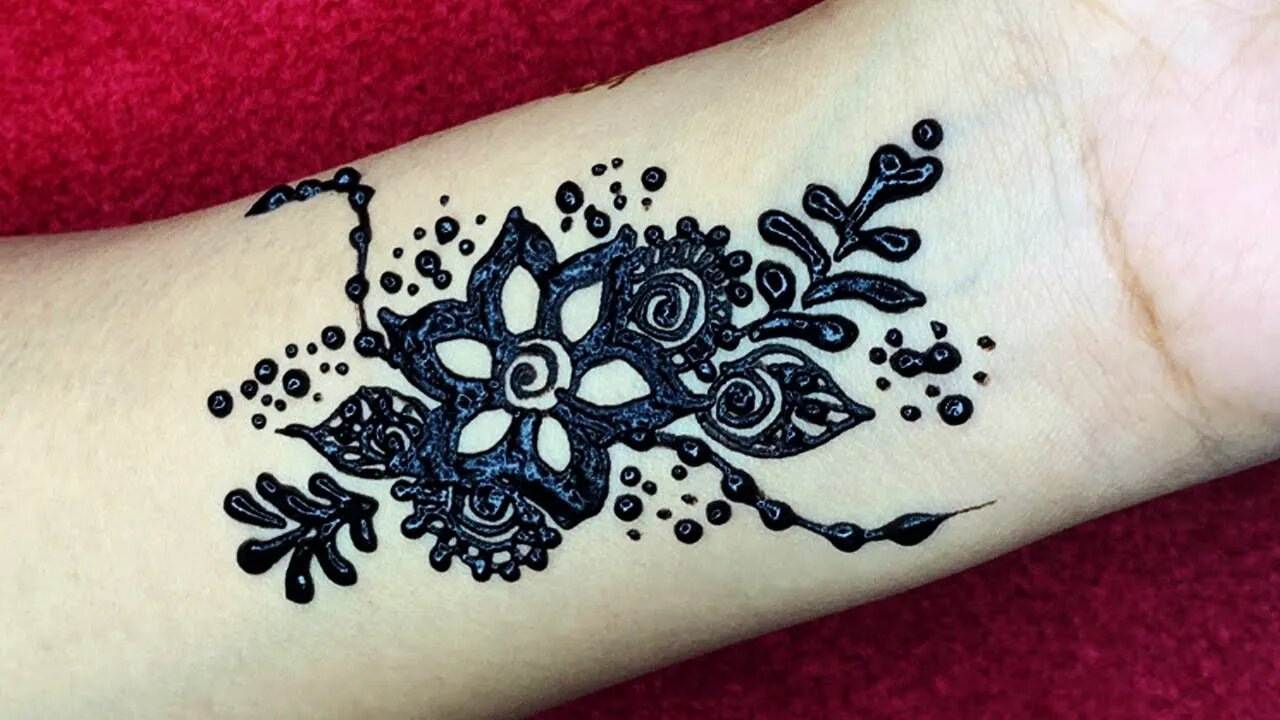 Very beautiful henna design for wrist 💓 Henna design for front hand