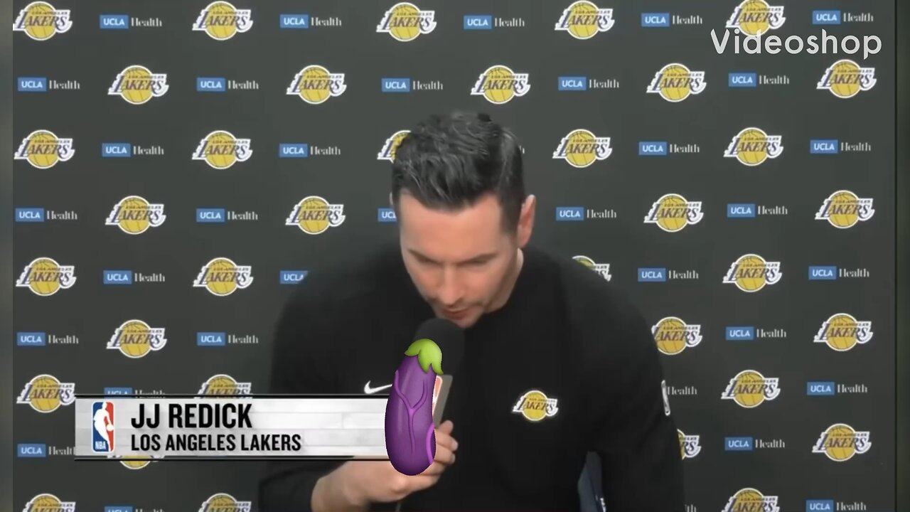 JJ Redneck sucks off Lebron during post game press