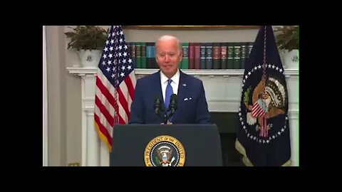 Joe Biden Struggles to Pronounce 'Putins Kleptocracy'