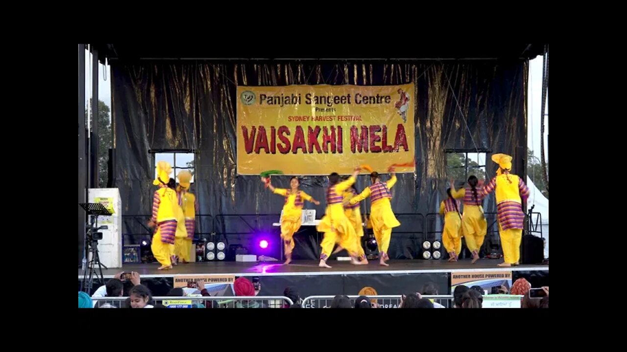 Rythm of Bhangra at Vaisakhi Mela 2021