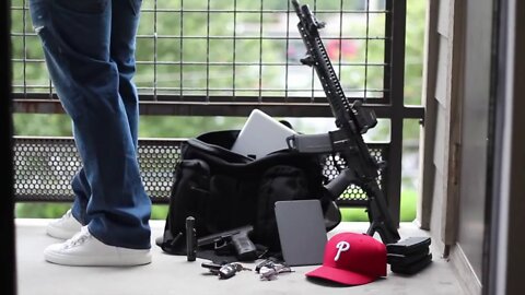 MRCOLIONNOIR: Armordilla Discreet Case Review