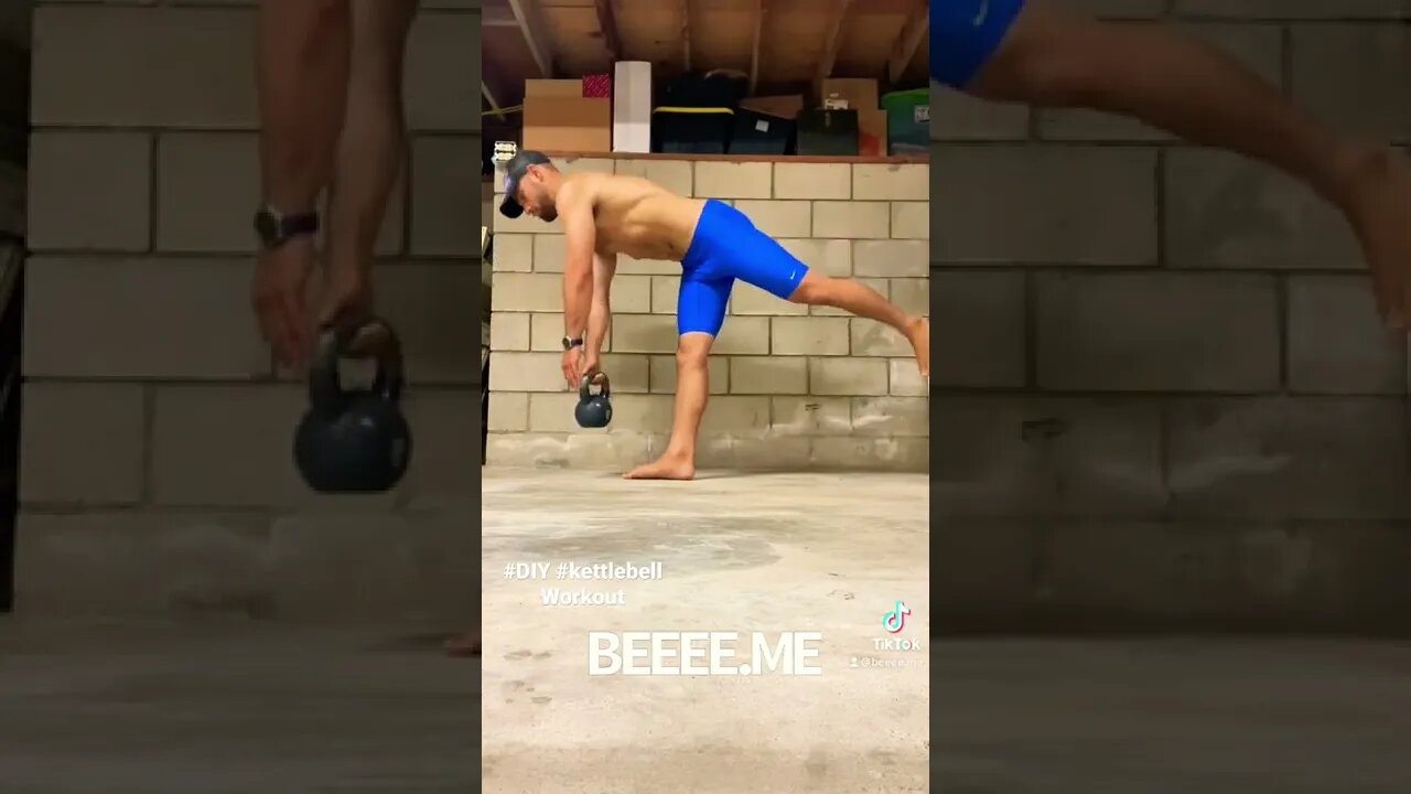 Kettlebell single leg dead lift