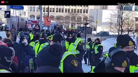 HAPPENING NOW IN OTTAWA | POLICE GEARING UP!